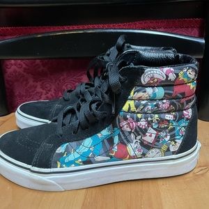 Vans X Disney Alice in Wonderland Women’s 7.5